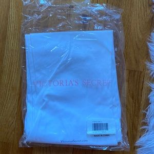 NWT Body by Victoria secret Christie pant white size 2